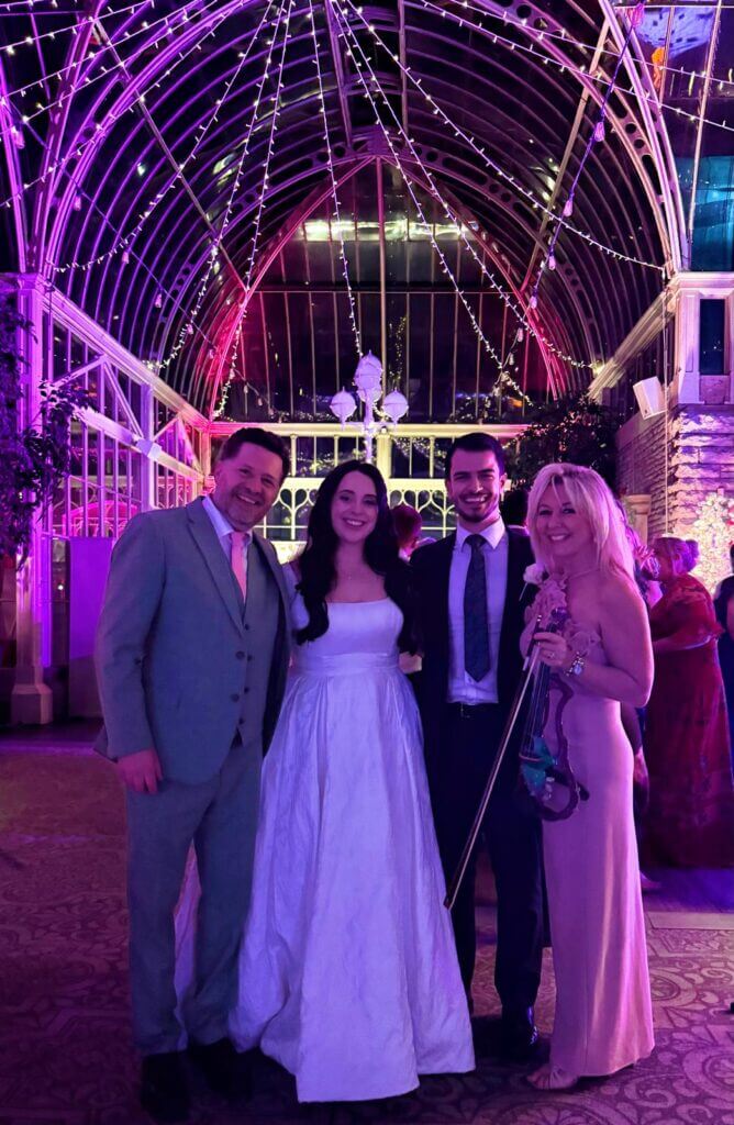 Fantastic With Fizz with Jess and Mo