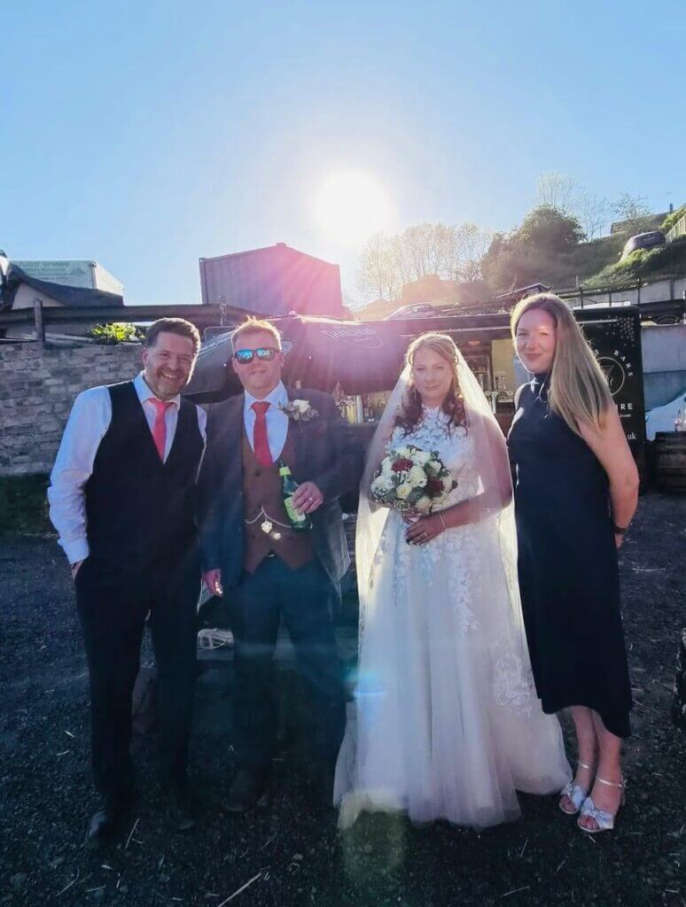 Wedding Musicians Fantastic With Fizz with Zoe and Joe