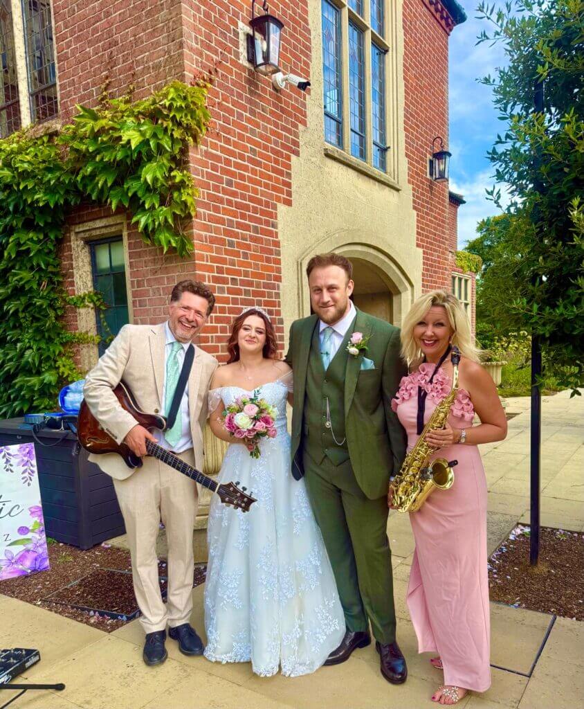 Wedding musicians Fantastic With Fizz with Emily and James